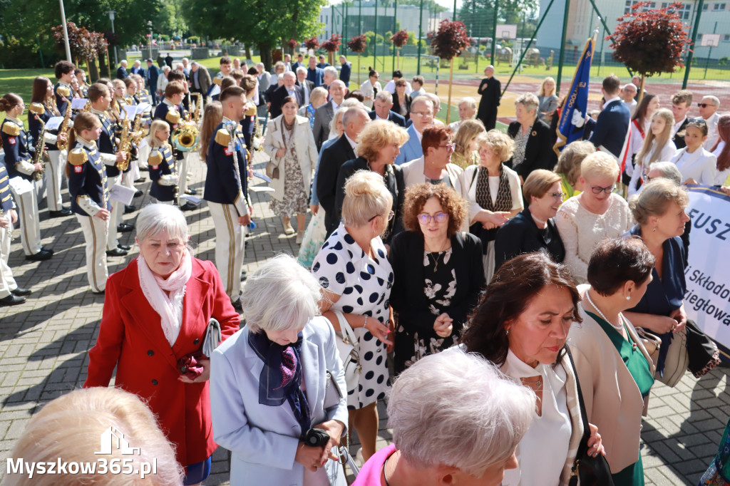 Fotorelacja I: Jubileusz 80-lecia Liceum Ogólnokształcącego w Koziegłowach
