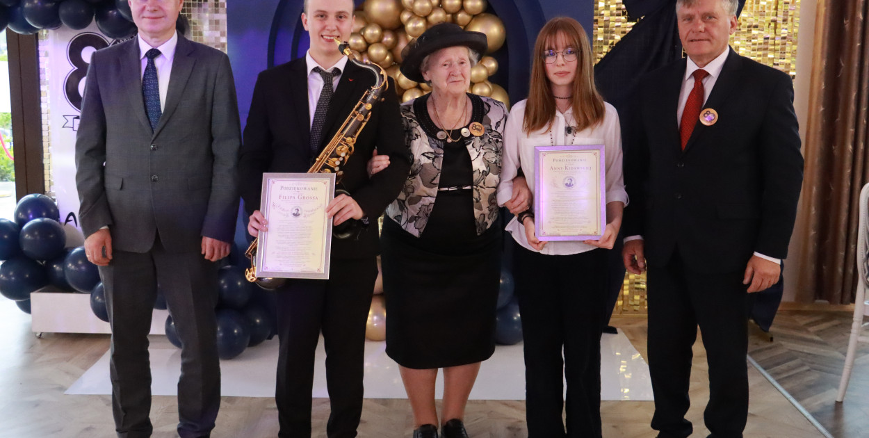 Fotorelacja II: Jubileusz 80-lecia Liceum Ogólnokształcącego w Koziegłowach