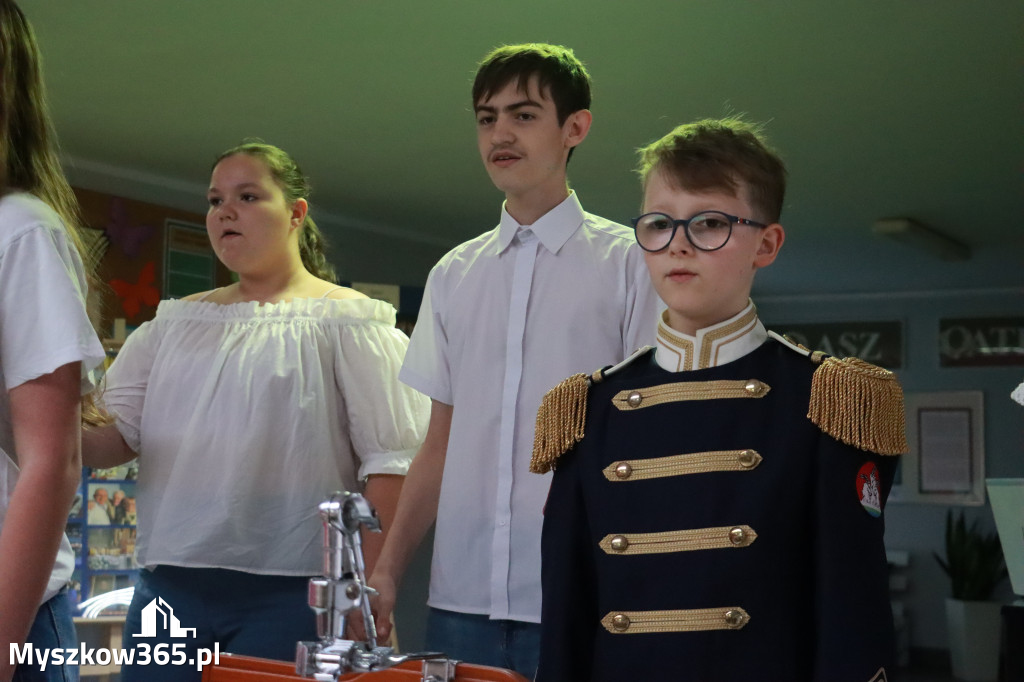Fotorelacja II: Jubileusz 80-lecia Liceum Ogólnokształcącego w Koziegłowach