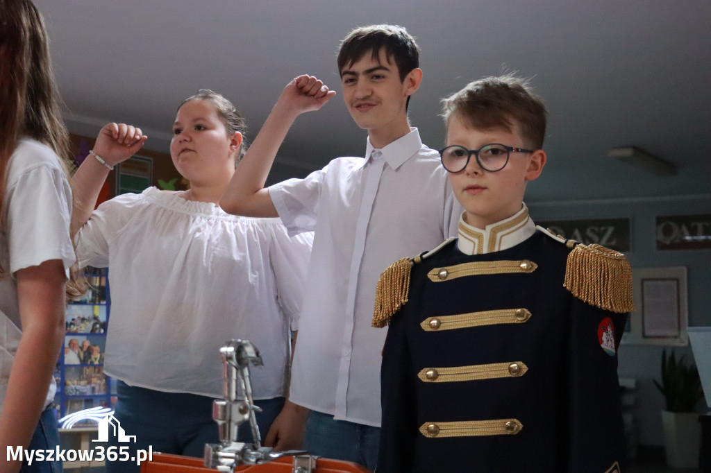 Fotorelacja II: Jubileusz 80-lecia Liceum Ogólnokształcącego w Koziegłowach