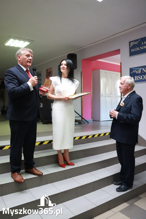Fotorelacja II: Jubileusz 80-lecia Liceum Ogólnokształcącego w Koziegłowach