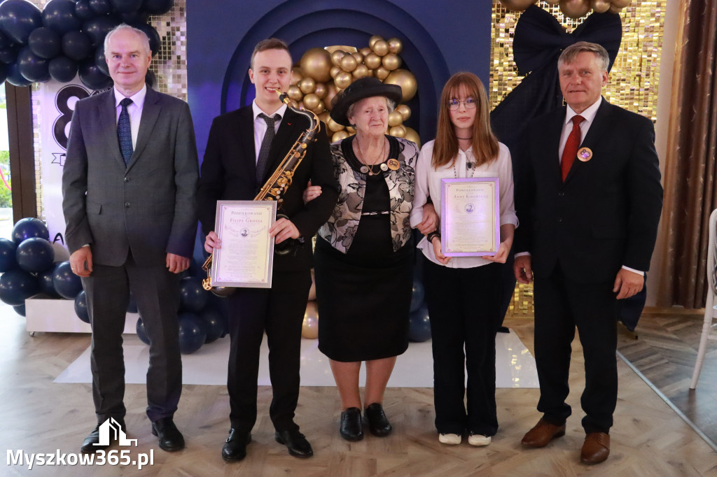 Fotorelacja II: Jubileusz 80-lecia Liceum Ogólnokształcącego w Koziegłowach