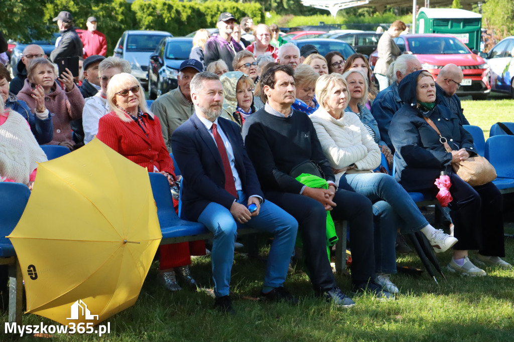 Fotorelacja I: Koncert finałowy XVIII festiwalu im. Janusza Gniatkowskiego w Poraju