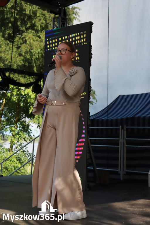 Fotorelacja I: Koncert finałowy XVIII festiwalu im. Janusza Gniatkowskiego w Poraju