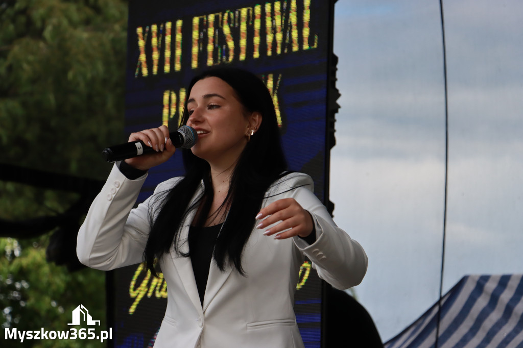 Fotorelacja I: Koncert finałowy XVIII festiwalu im. Janusza Gniatkowskiego w Poraju