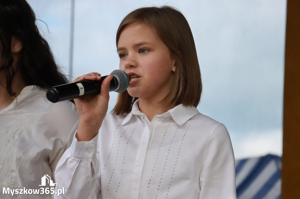 Fotorelacja I: Koncert finałowy XVIII festiwalu im. Janusza Gniatkowskiego w Poraju