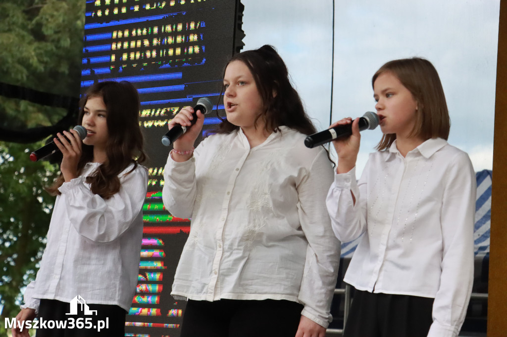 Fotorelacja I: Koncert finałowy XVIII festiwalu im. Janusza Gniatkowskiego w Poraju