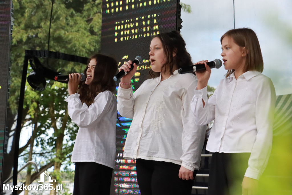 Fotorelacja I: Koncert finałowy XVIII festiwalu im. Janusza Gniatkowskiego w Poraju