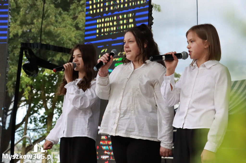 Fotorelacja I: Koncert finałowy XVIII festiwalu im. Janusza Gniatkowskiego w Poraju