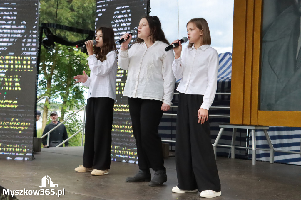Fotorelacja I: Koncert finałowy XVIII festiwalu im. Janusza Gniatkowskiego w Poraju