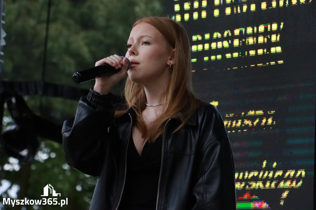 Fotorelacja I: Koncert finałowy XVIII festiwalu im. Janusza Gniatkowskiego w Poraju