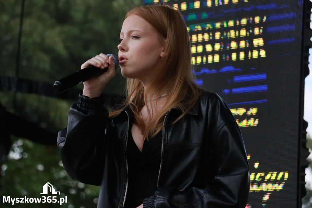 Fotorelacja I: Koncert finałowy XVIII festiwalu im. Janusza Gniatkowskiego w Poraju
