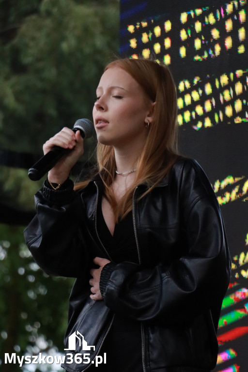 Fotorelacja I: Koncert finałowy XVIII festiwalu im. Janusza Gniatkowskiego w Poraju