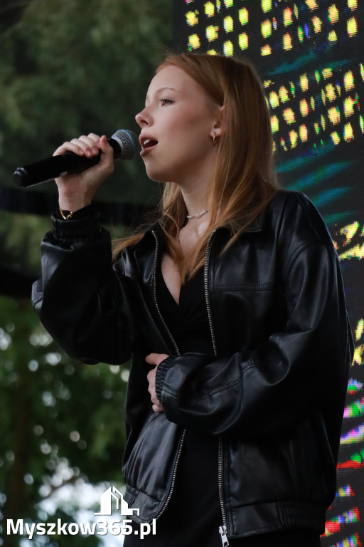 Fotorelacja I: Koncert finałowy XVIII festiwalu im. Janusza Gniatkowskiego w Poraju