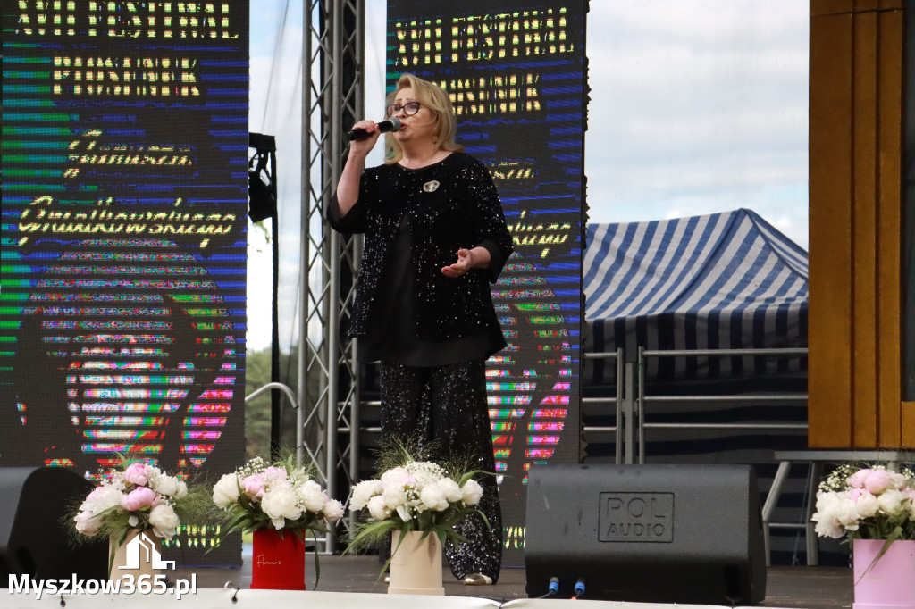 Fotorelacja I: Koncert finałowy XVIII festiwalu im. Janusza Gniatkowskiego w Poraju