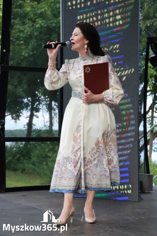 Fotorelacja I: Koncert finałowy XVIII festiwalu im. Janusza Gniatkowskiego w Poraju