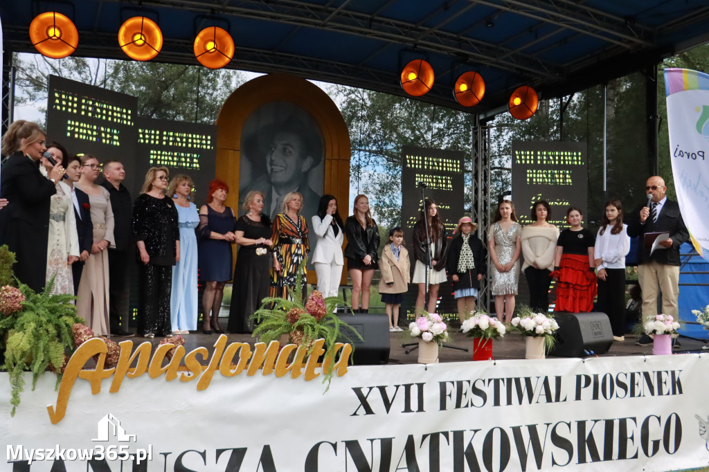 Fotorelacja II: Koncert finałowy XVIII festiwalu im. Janusza Gniatkowskiego w Poraju