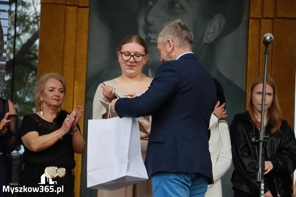 Fotorelacja II: Koncert finałowy XVIII festiwalu im. Janusza Gniatkowskiego w Poraju