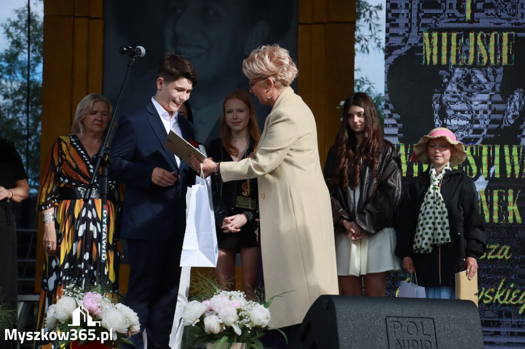 Fotorelacja II: Koncert finałowy XVIII festiwalu im. Janusza Gniatkowskiego w Poraju