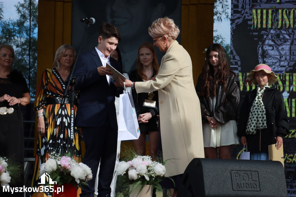 Fotorelacja II: Koncert finałowy XVIII festiwalu im. Janusza Gniatkowskiego w Poraju