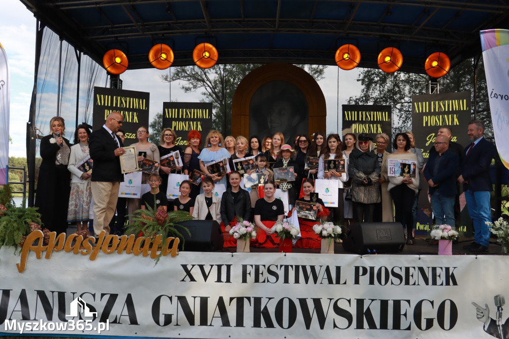 Fotorelacja II: Koncert finałowy XVIII festiwalu im. Janusza Gniatkowskiego w Poraju