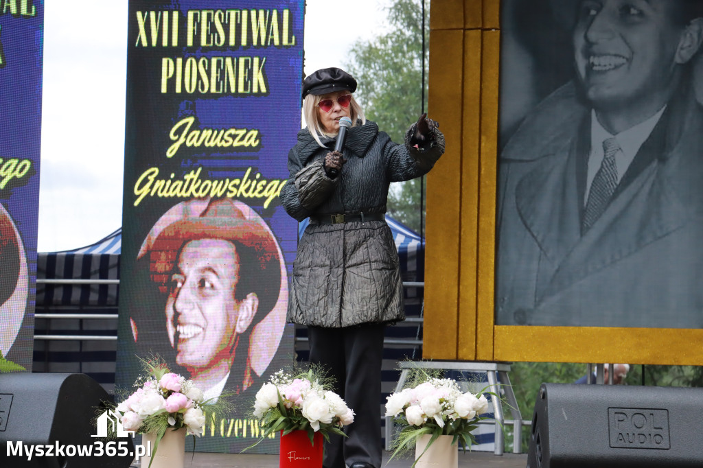Fotorelacja II: Koncert finałowy XVIII festiwalu im. Janusza Gniatkowskiego w Poraju