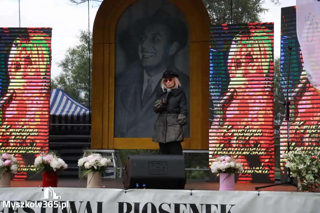 Fotorelacja II: Koncert finałowy XVIII festiwalu im. Janusza Gniatkowskiego w Poraju