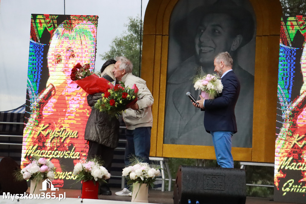 Fotorelacja II: Koncert finałowy XVIII festiwalu im. Janusza Gniatkowskiego w Poraju
