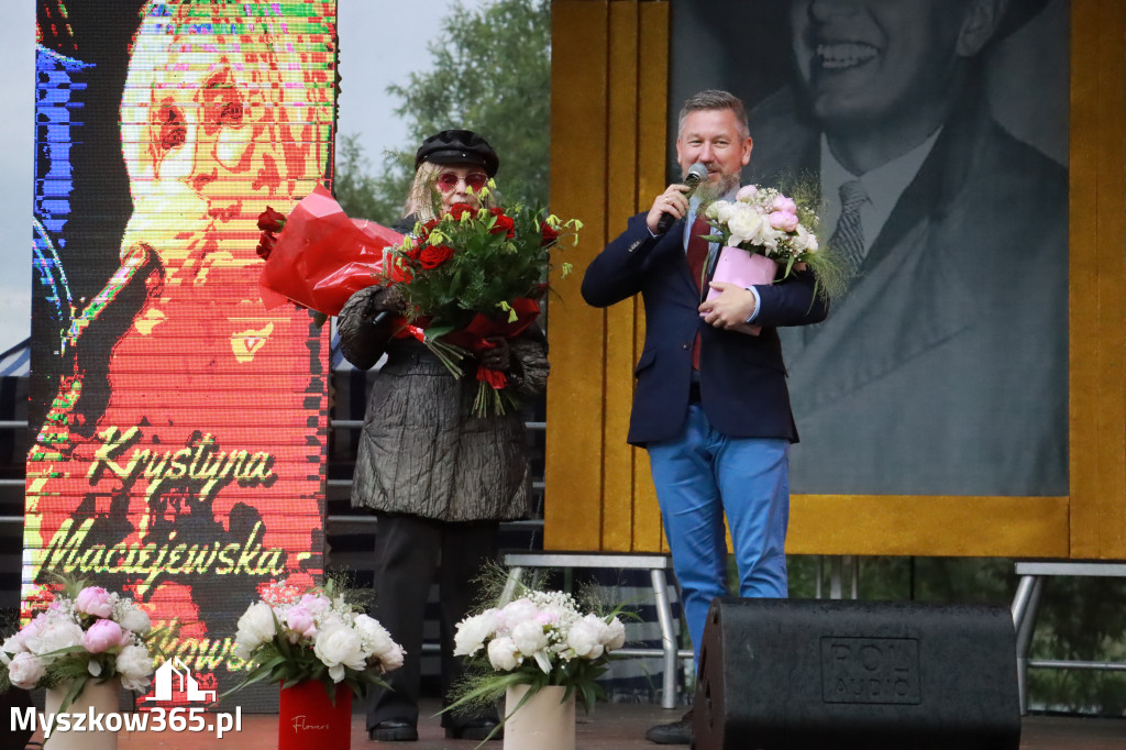 Fotorelacja II: Koncert finałowy XVIII festiwalu im. Janusza Gniatkowskiego w Poraju