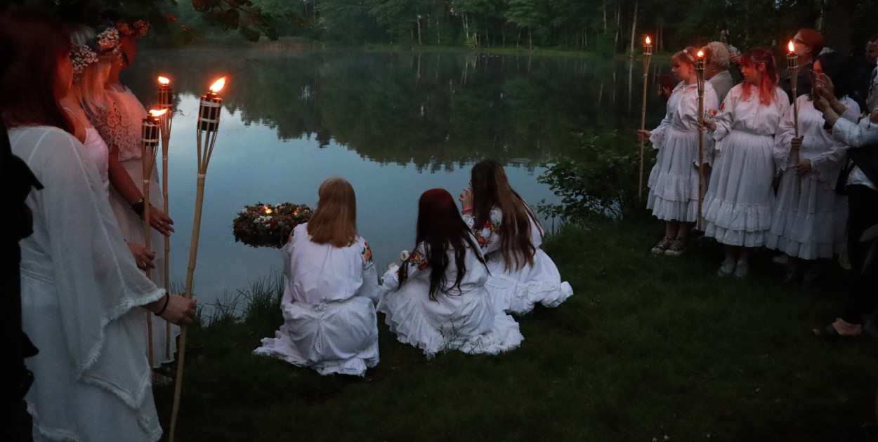 Fotorelacja: Muzyczne Wianki – Myszkowska Noc Świętojańska