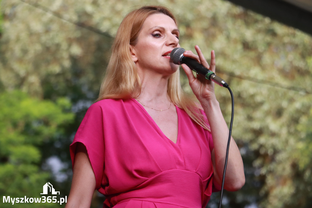 Fotorelacja: Muzyczne Wianki – Myszkowska Noc Świętojańska