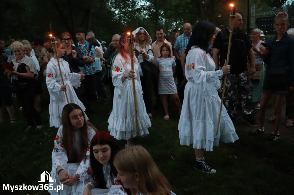 Fotorelacja: Muzyczne Wianki – Myszkowska Noc Świętojańska