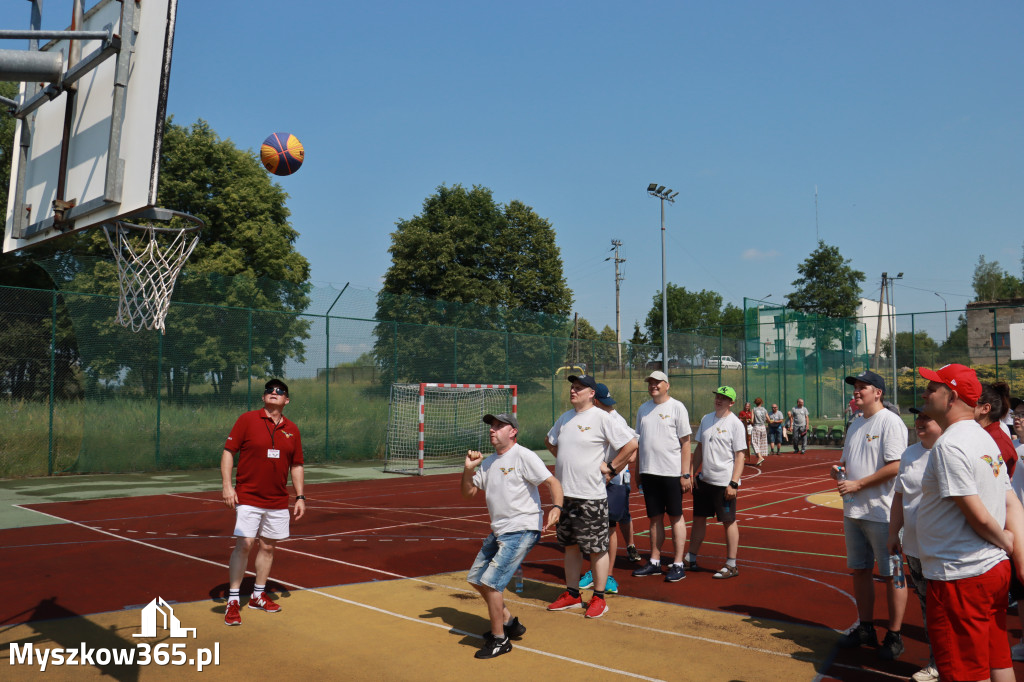 Fotorelacja: VII Mini Olimpiada Osób Niepełnosprawnych RUSZAJMY SIĘ w Koziegłowach