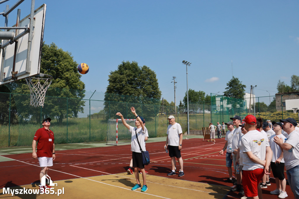 Fotorelacja: VII Mini Olimpiada Osób Niepełnosprawnych RUSZAJMY SIĘ w Koziegłowach