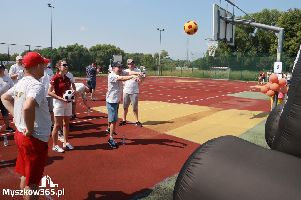 Fotorelacja: VII Mini Olimpiada Osób Niepełnosprawnych RUSZAJMY SIĘ w Koziegłowach