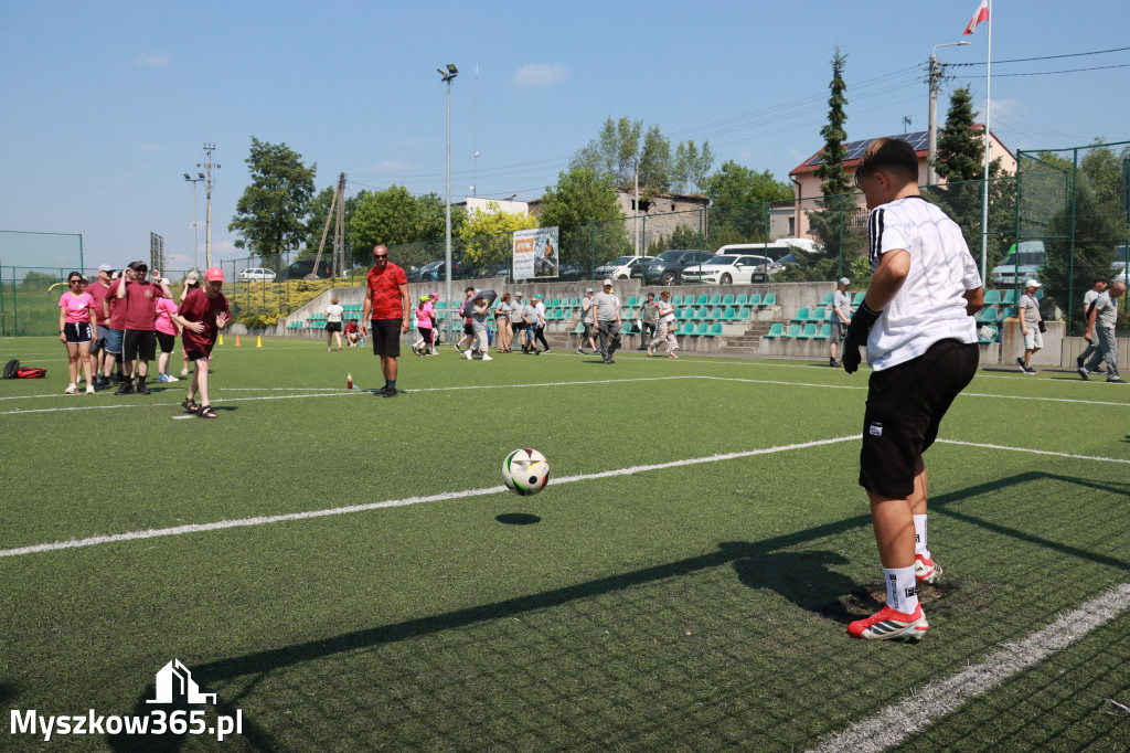 Fotorelacja: VII Mini Olimpiada Osób Niepełnosprawnych RUSZAJMY SIĘ w Koziegłowach