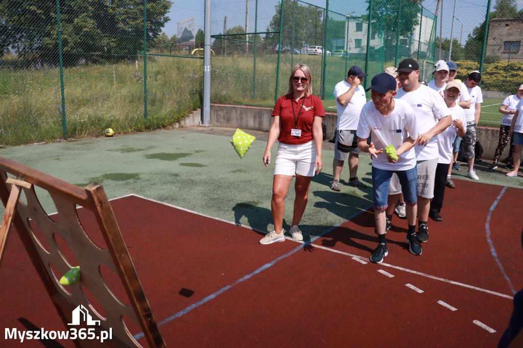 Fotorelacja: VII Mini Olimpiada Osób Niepełnosprawnych RUSZAJMY SIĘ w Koziegłowach
