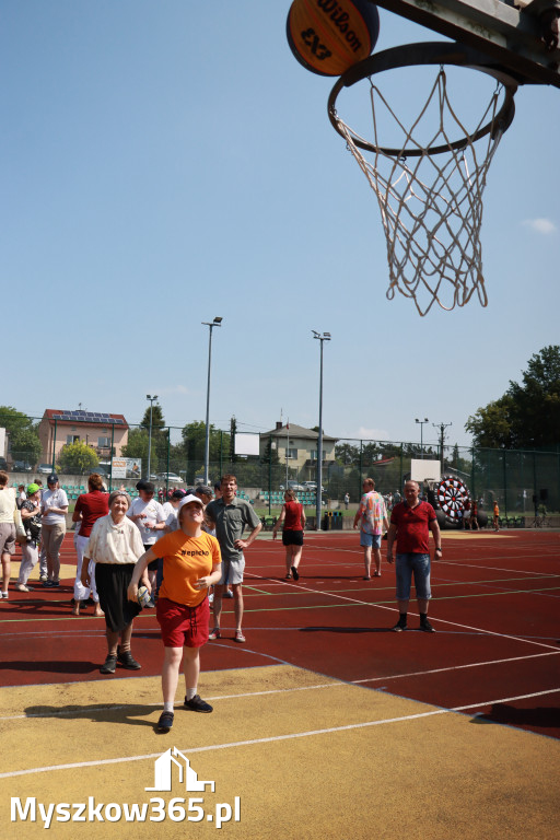 Fotorelacja: VII Mini Olimpiada Osób Niepełnosprawnych RUSZAJMY SIĘ w Koziegłowach