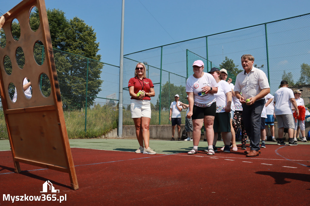 Fotorelacja: VII Mini Olimpiada Osób Niepełnosprawnych RUSZAJMY SIĘ w Koziegłowach