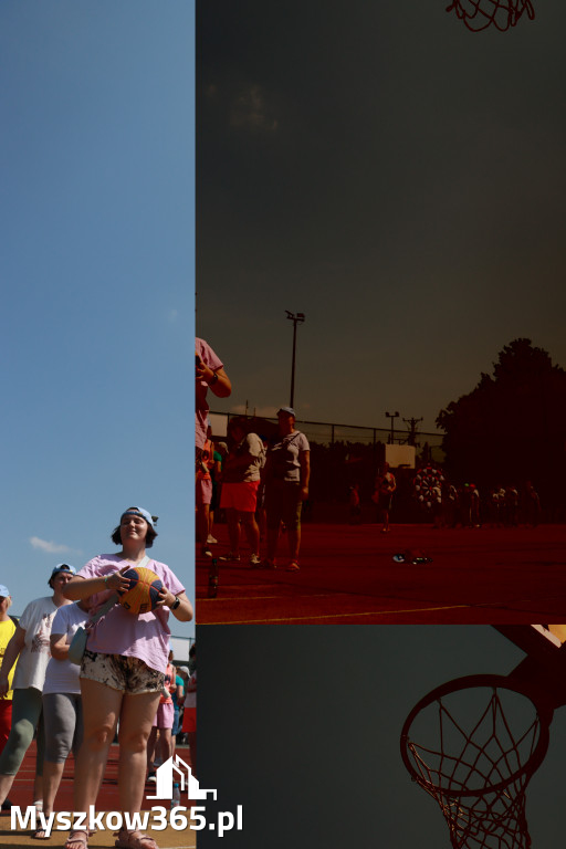 Fotorelacja: VII Mini Olimpiada Osób Niepełnosprawnych RUSZAJMY SIĘ w Koziegłowach