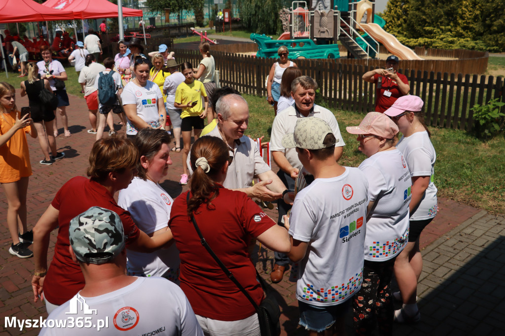 Fotorelacja: VII Mini Olimpiada Osób Niepełnosprawnych RUSZAJMY SIĘ w Koziegłowach