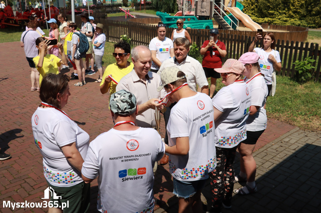 Fotorelacja: VII Mini Olimpiada Osób Niepełnosprawnych RUSZAJMY SIĘ w Koziegłowach
