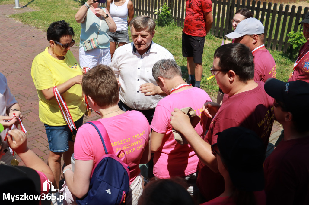Fotorelacja: VII Mini Olimpiada Osób Niepełnosprawnych RUSZAJMY SIĘ w Koziegłowach