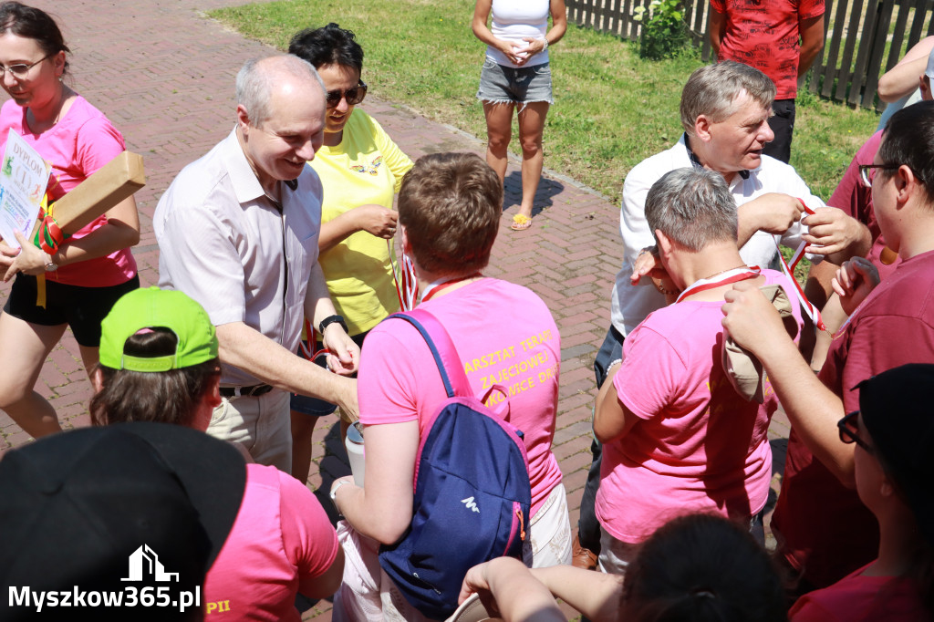 Fotorelacja: VII Mini Olimpiada Osób Niepełnosprawnych RUSZAJMY SIĘ w Koziegłowach