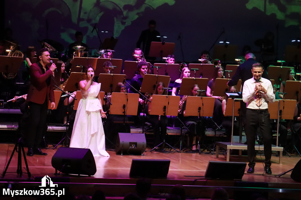 Fotorelacja: Gminna Młodzieżowa Orkiestra Dęta z gminy Koziegłowy ponownie w Filharmonii Częstochowskiej