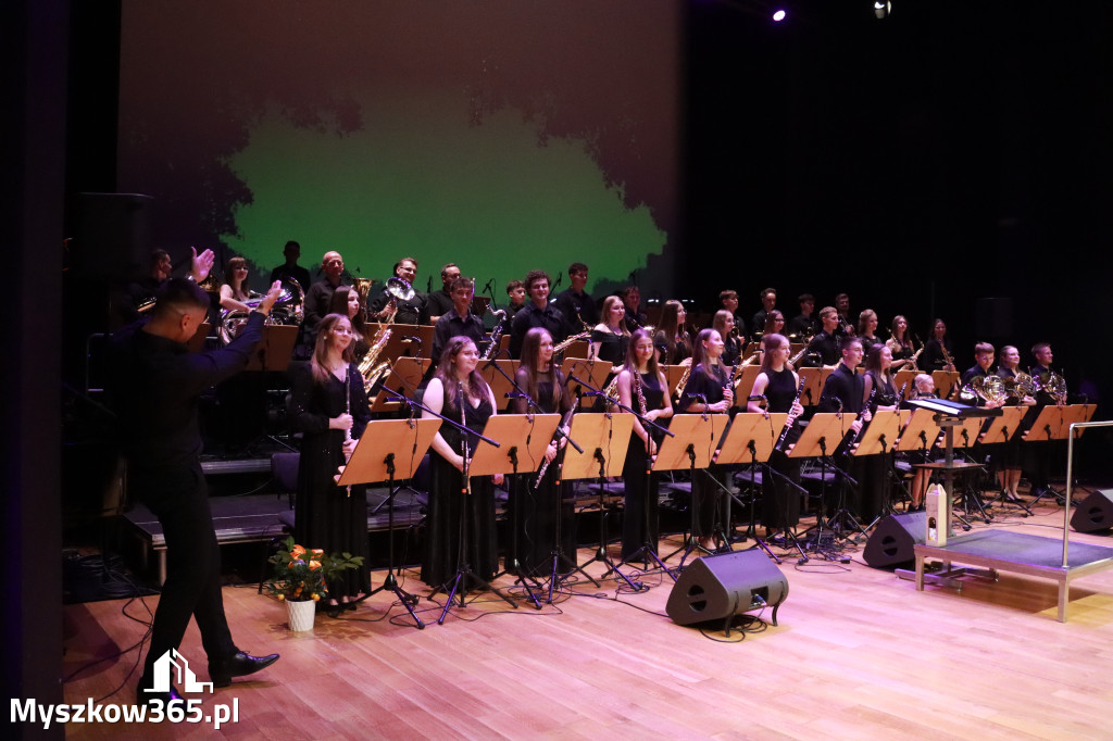 Fotorelacja: Gminna Młodzieżowa Orkiestra Dęta z gminy Koziegłowy ponownie w Filharmonii Częstochowskiej