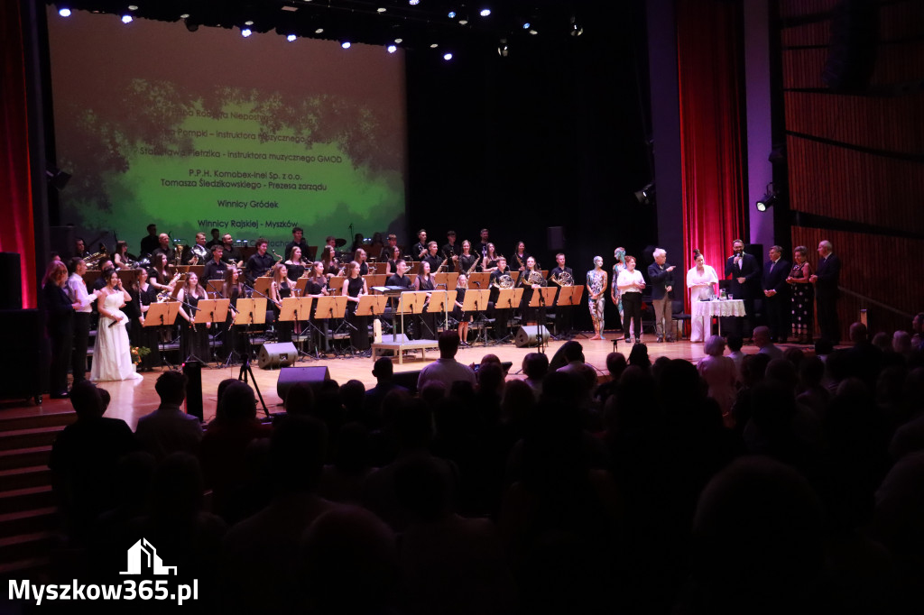 Fotorelacja: Gminna Młodzieżowa Orkiestra Dęta z gminy Koziegłowy ponownie w Filharmonii Częstochowskiej