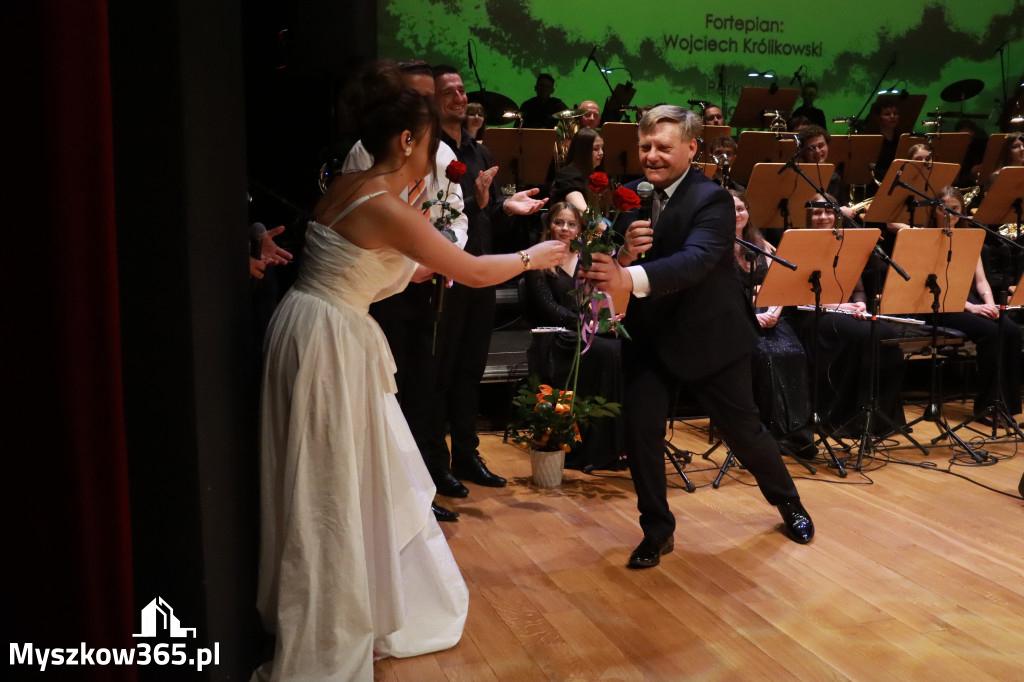 Fotorelacja: Gminna Młodzieżowa Orkiestra Dęta z gminy Koziegłowy ponownie w Filharmonii Częstochowskiej