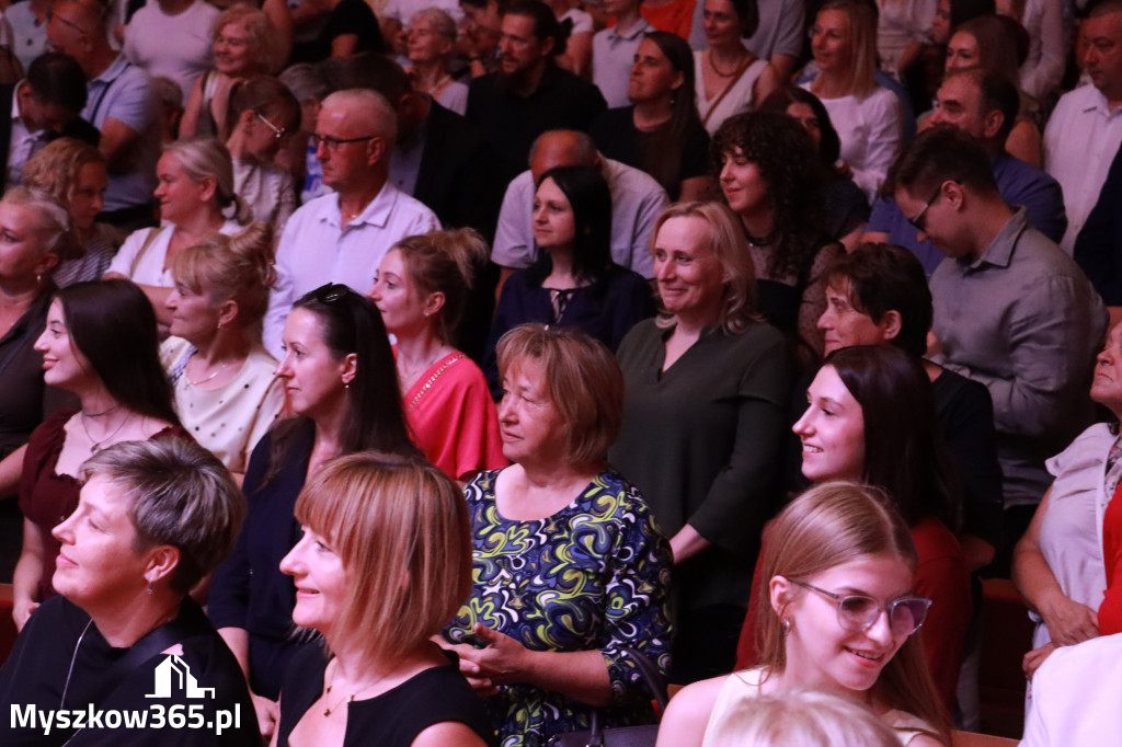 Fotorelacja: Gminna Młodzieżowa Orkiestra Dęta z gminy Koziegłowy ponownie w Filharmonii Częstochowskiej