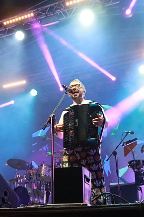 Fotorelacja XXIV: Enej w Gniazdowie! Festiwal z Kopyta 2025 w Gminie Koziegłowy!-865
